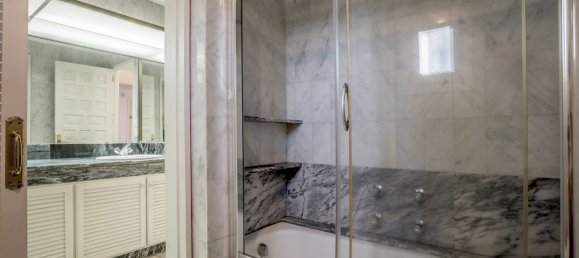 2 Schlafzimmer Villa in Marbella, Spain, Nr. 56940 5