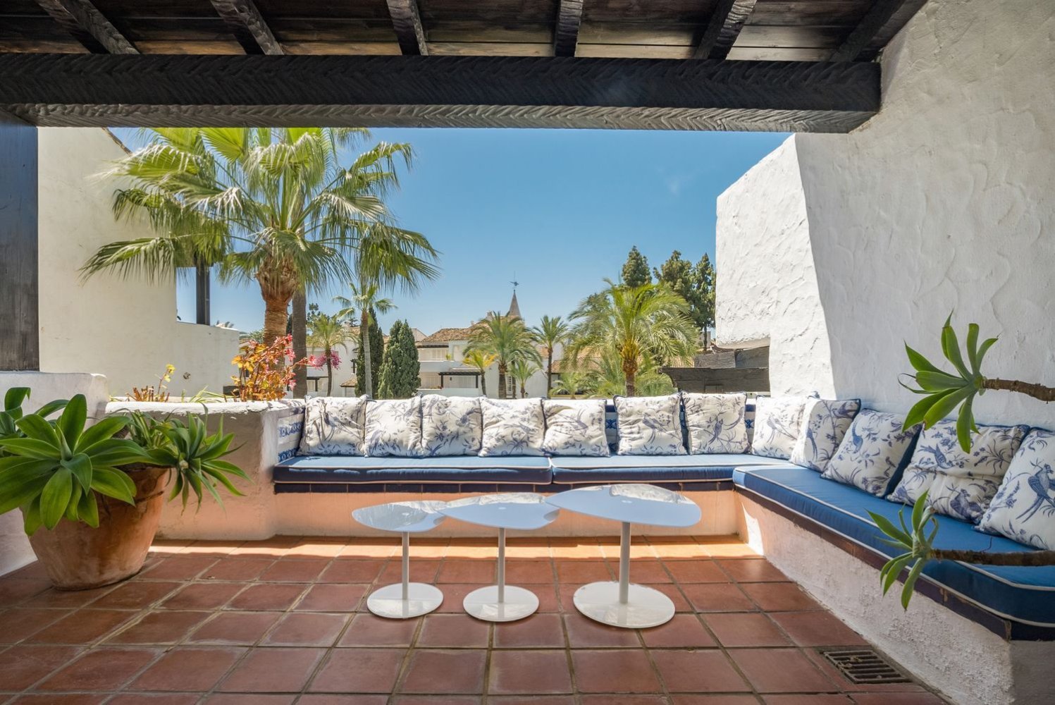 2 Schlafzimmer Villa in Marbella, Spain, Nr. 56940