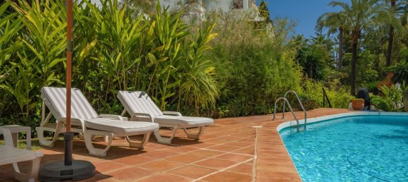 2 Schlafzimmer Villa in Marbella, Spain, Nr. 56940 9