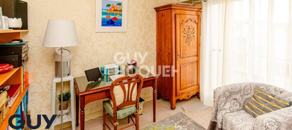 2 bedrooms Apartment in Clamart, France No. 181977 6