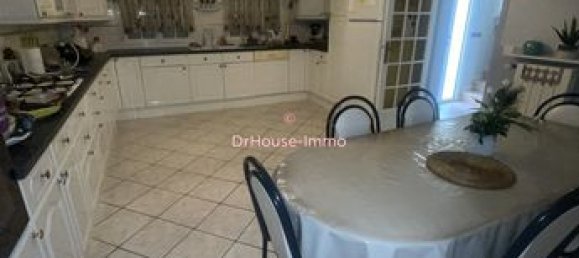 Villa T7 em Montfermeil, France N.º 359331 8