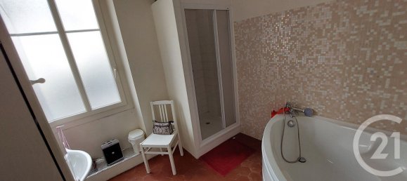 Casa de 5 dormitorios en Issoudun, France No. 97886 5