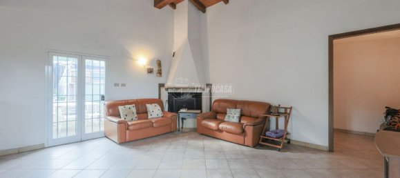 Apartamento de 4 divisões em San Lazzaro di Savena, Italy N.º 7549 10