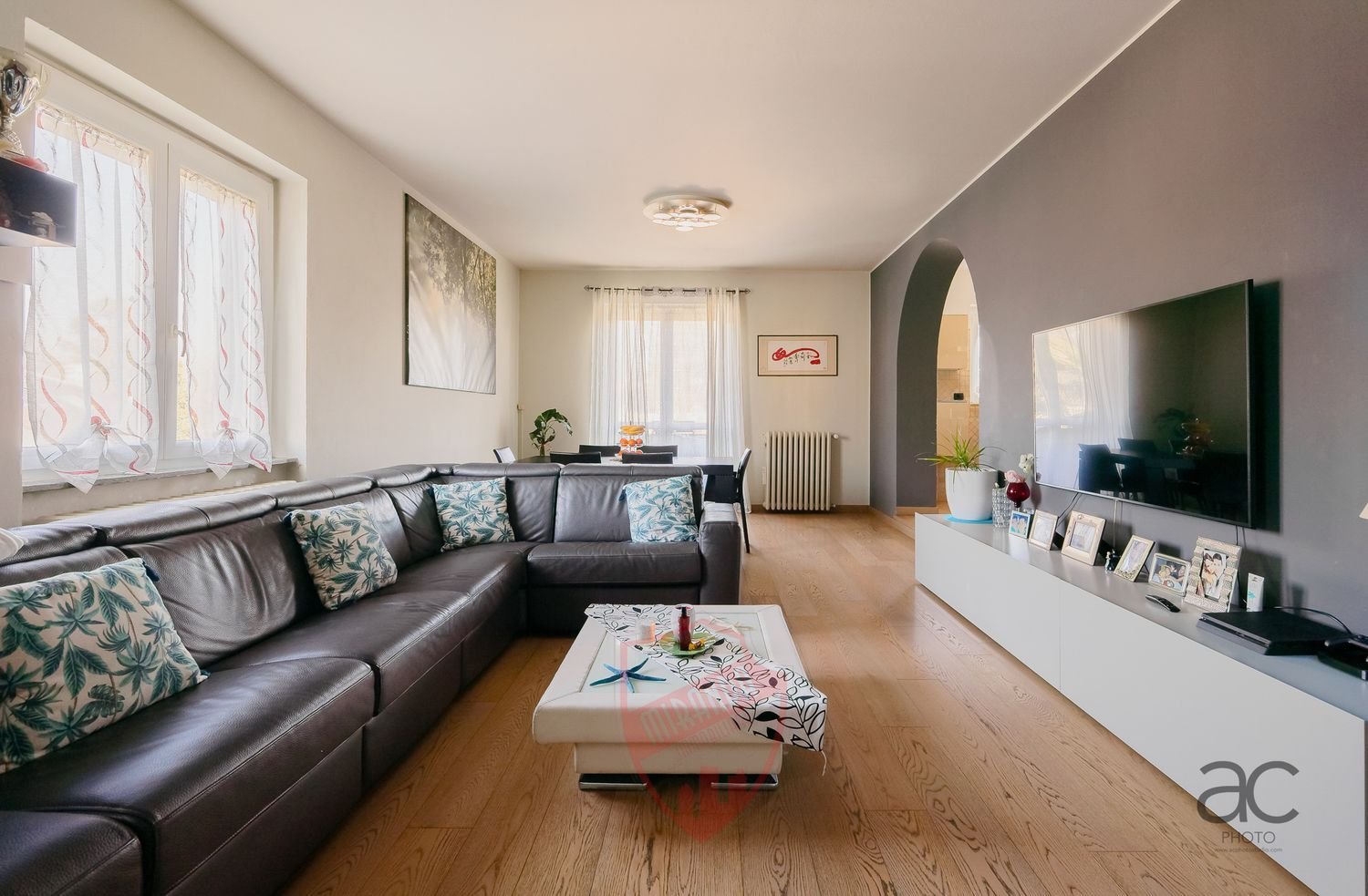 Дуплекс с 5 комнатами в Корреццана, Италия № 224475