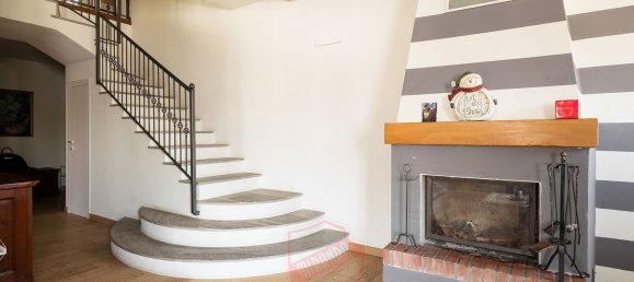 Дуплекс с 5 комнатами в Корреццана, Италия № 224475 11