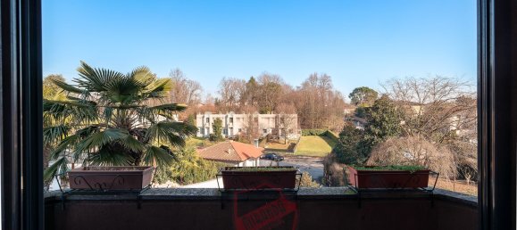 Дуплекс с 5 комнатами в Корреццана, Италия № 224475 15