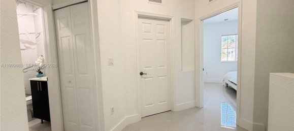 3 chambres duplex à vendre à Miami, Miami-Dade, Florida, USA № 614849 17