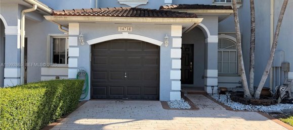 3 chambres duplex à vendre à Miami, Miami-Dade, Florida, USA № 614849 2