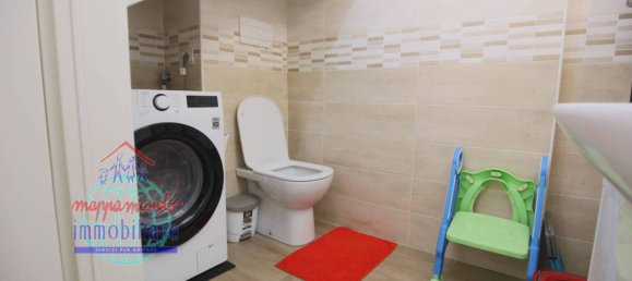 3 Schlafzimmer Villa in Castello d'Argile, Italy, Nr. 333183 8