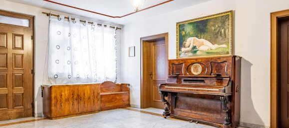 5 bedrooms House in St. Valentin, Austria No. 128876 8