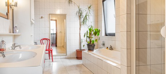 5 bedrooms House in St. Valentin, Austria No. 128876 6