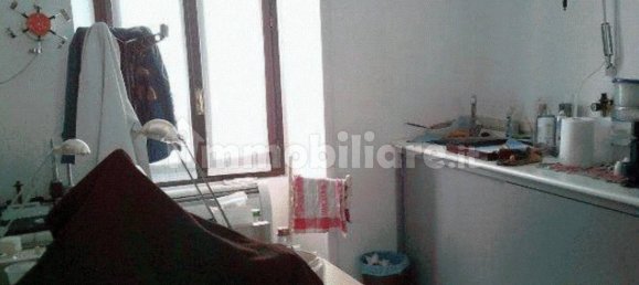 Коммерческая недвижимость с 1 комнатой в Бусто Арсицио, Италия № 346657 6