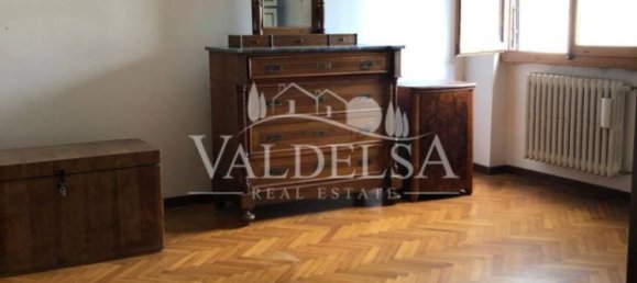 2 غرف نوم شقة في Poggibonsi, Italy رقم 268337 8