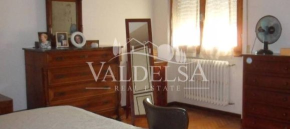 2 غرف نوم شقة في Poggibonsi, Italy رقم 268337 7