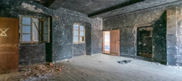 Bâtiment à Langres, France 210m² No. 73535 30