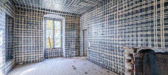 Bâtiment à Langres, France 210m² No. 73535 12