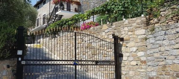 7-Zimmer Haus in Bordighera, Italy, Nr. 177042 2