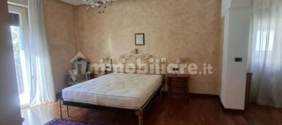 2 bedrooms Apartment in Pescara, Italy No. 33773 11