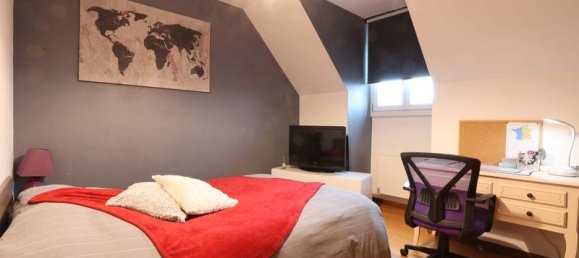 Casa de 4 dormitorios en Morangis, France No. 53527 8