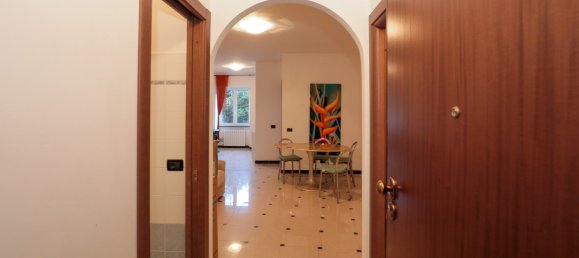 3-salle Appartement à Arenzano, Italy No. 157650 2