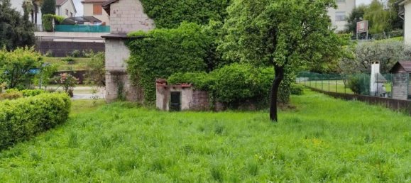 4 rooms House in Zugliano, Italy No. 33695 3