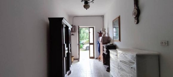 4 rooms House in Zugliano, Italy No. 33695 8