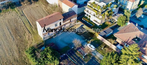 12-Zimmer Haus in Busto Arsizio, Italy, Nr. 312019 2