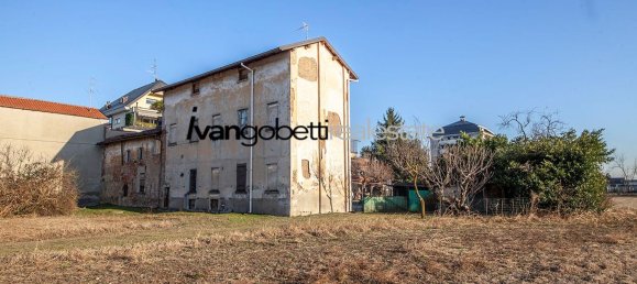 12-Zimmer Haus in Busto Arsizio, Italy, Nr. 312019 6