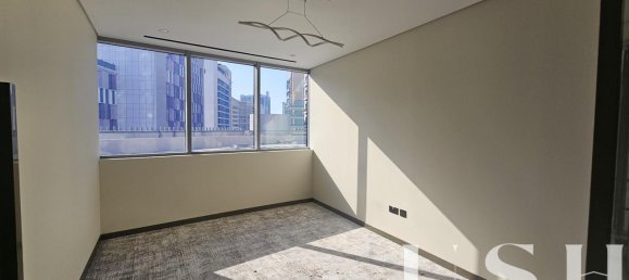 215m² Office in Barsha Heights (Tecom), UAE No. 97798 5