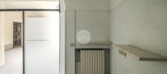 5-salle Bureau à Codogno, Italy No. 323283 2