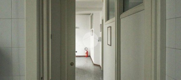 5-salle Bureau à Codogno, Italy No. 323283 13