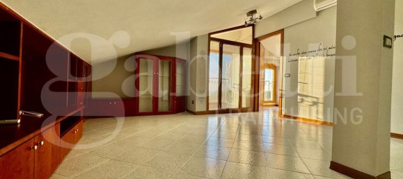 3 rooms Apartment in Castel Gandolfo, Italy No. 303398 9