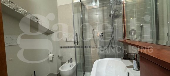 3 rooms Apartment in Castel Gandolfo, Italy No. 303398 3