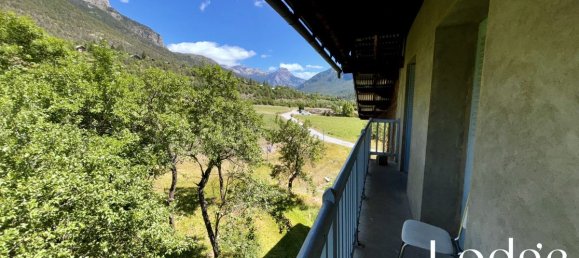 Дом с 18 спальнями в Верхние Альпы, Франция № 277601 5