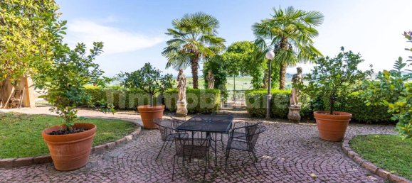 7 bedrooms House in Asti, Italy No. 216776 32