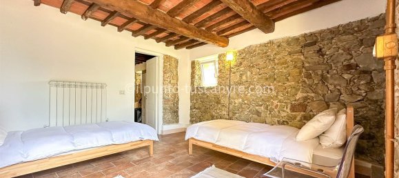 10 rooms House in Barga, Italy No. 309766 47