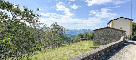 10 rooms House in Barga, Italy No. 309766 49
