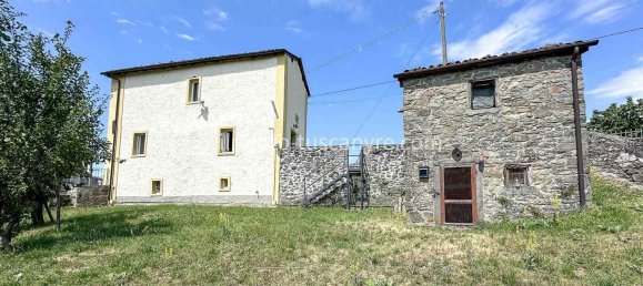 10 rooms House in Barga, Italy No. 309766 6