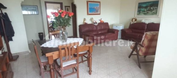 3 Schlafzimmer Wohnung in Taranto, Italy, Nr. 189541 9