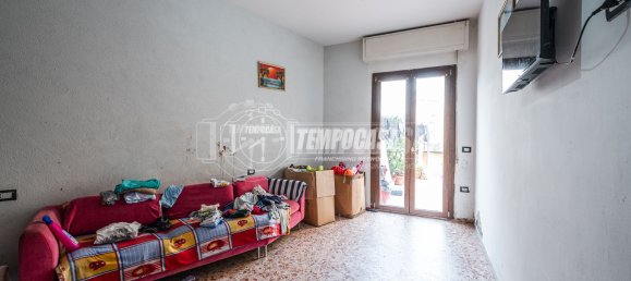 3 bedrooms Apartment in Vignola, Italy No. 328682 6