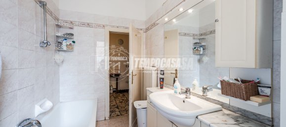 3 bedrooms Apartment in Vignola, Italy No. 328682 5
