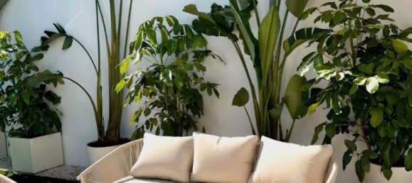 Apartamento de 3 dormitorios en Marbella, Spain No. 181022 36