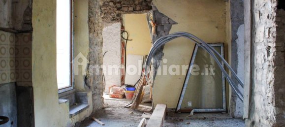 3-Zimmer Haus in Alta Valle Intelvi, Italy, Nr. 162104 10