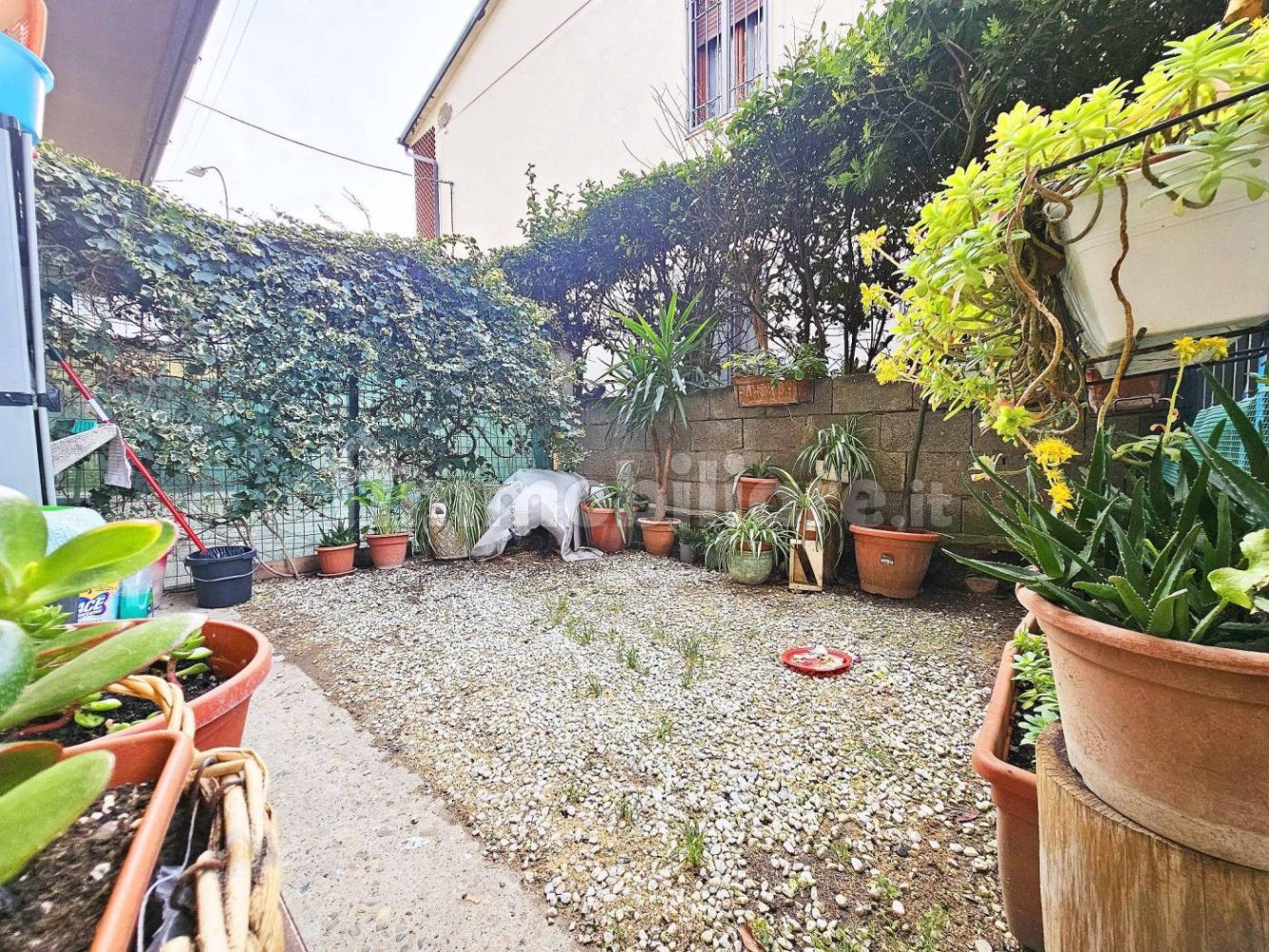 2 غرف نوم شقة في Campi Bisenzio, Italy رقم 50892