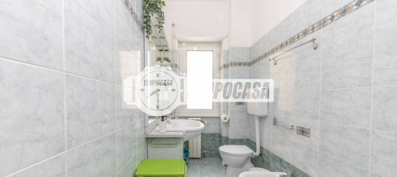 2 bedrooms Apartment in Rome, Italy No. 289827 11