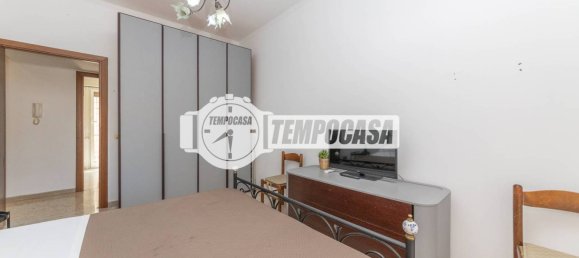 2 bedrooms Apartment in Rome, Italy No. 289827 8