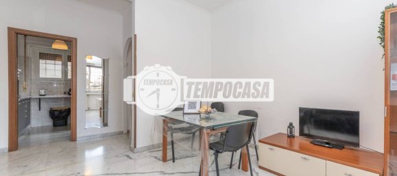 2 bedrooms Apartment in Rome, Italy No. 289827 36