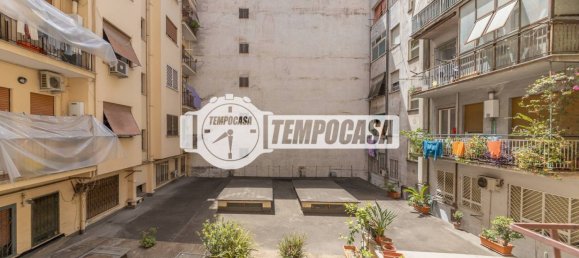 2 bedrooms Apartment in Rome, Italy No. 289827 28