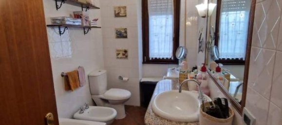 4-salle Appartement à Rome, Italy No. 158106 18