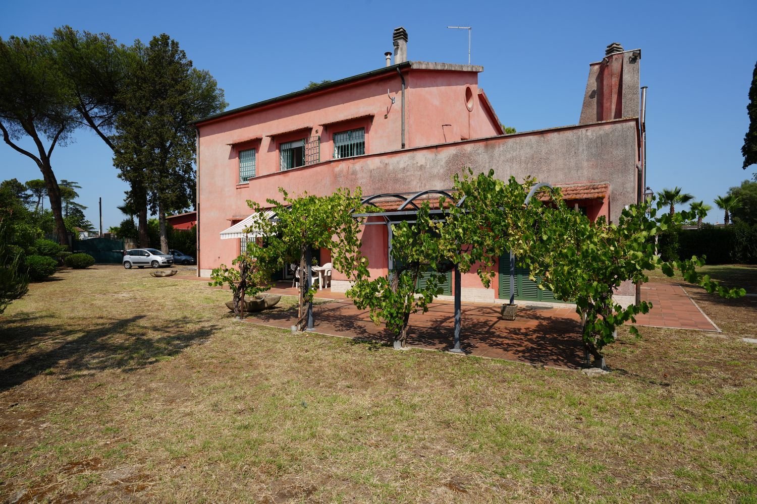 15 rooms Villa in Rome, Italy No. 156583